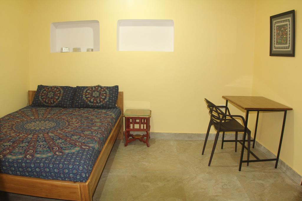Lotus Paying Guesthouse Waranasi Zewnętrze zdjęcie