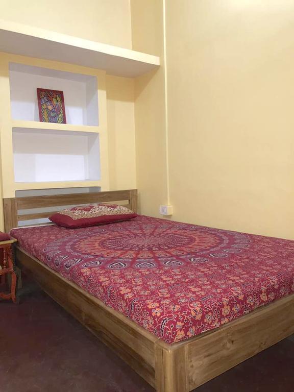 Lotus Paying Guesthouse Waranasi Zewnętrze zdjęcie